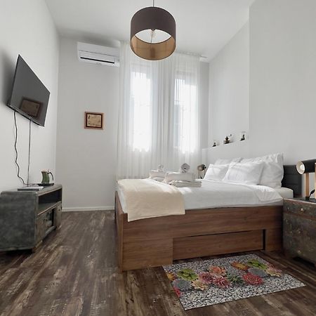 Zagreb Industrial Charm 1 & 2 Apartment Екстериор снимка