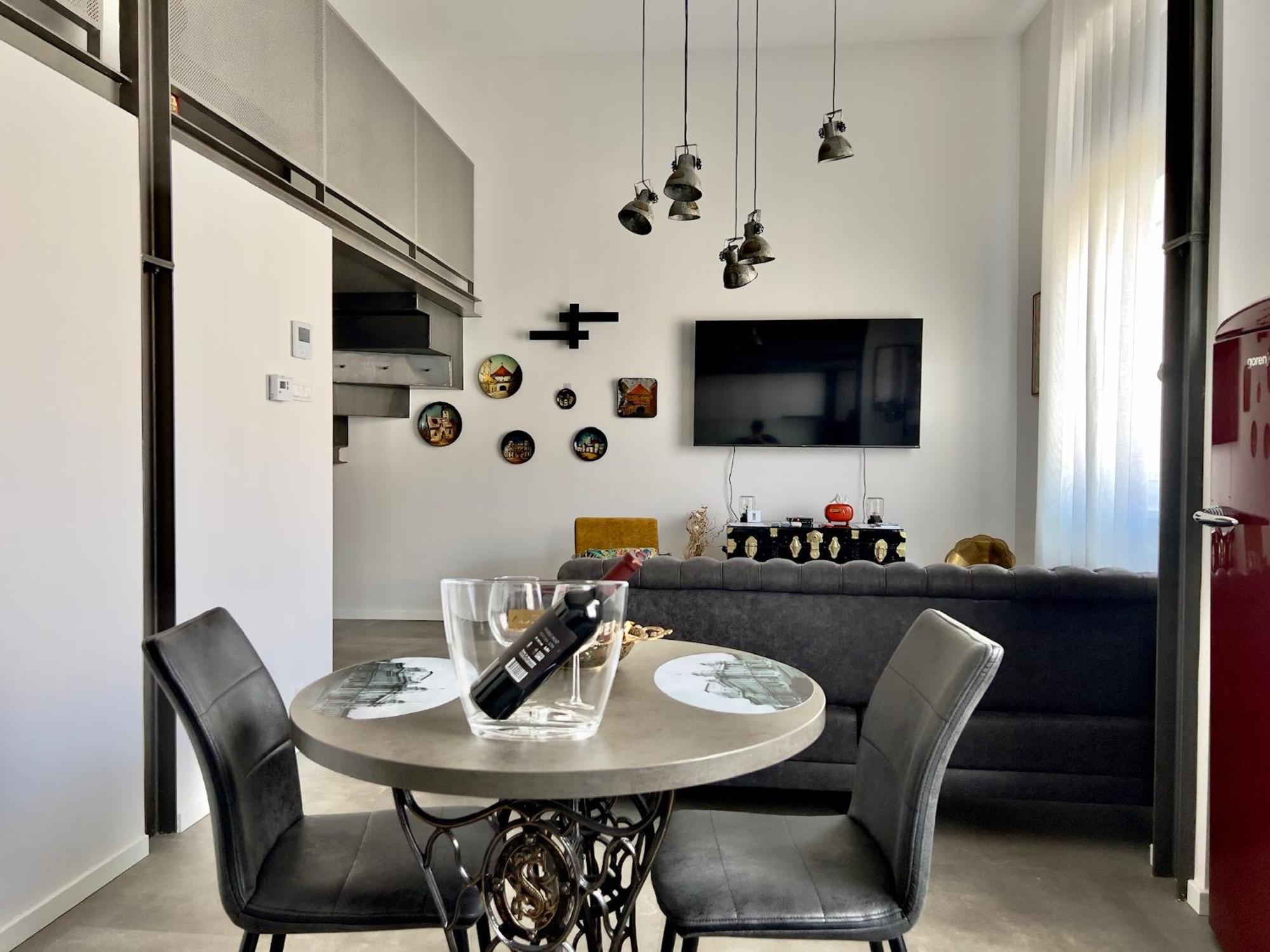 Zagreb Industrial Charm 1 & 2 Apartment Екстериор снимка