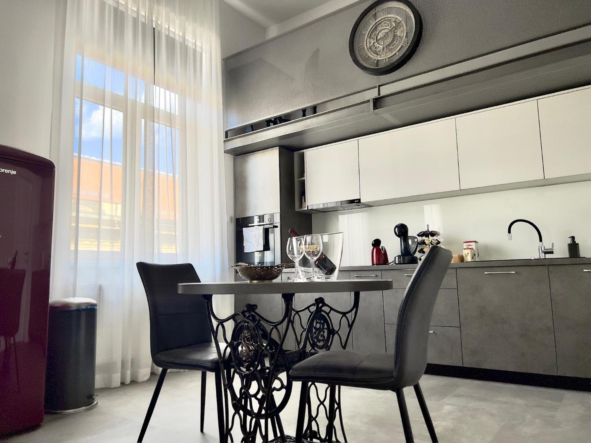 Zagreb Industrial Charm 1 & 2 Apartment Екстериор снимка